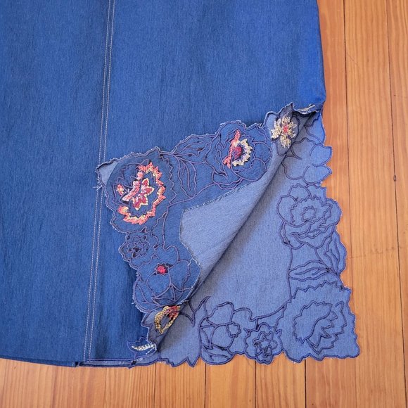 Napa Valley M Blue Jean Denim Embroidered Skirt With Slit NWT Boho Modest - Picture 6 of 6